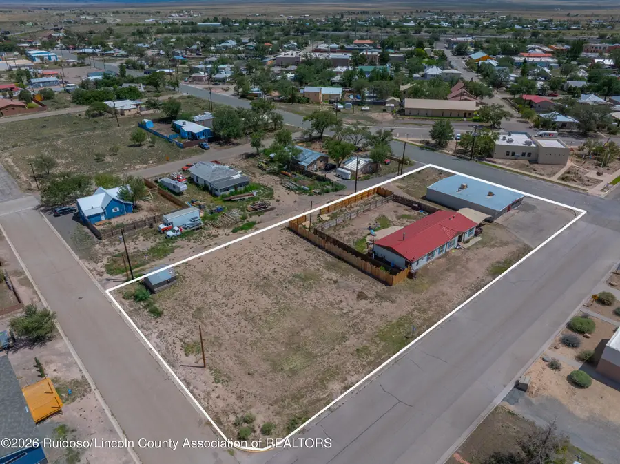 709 & 711 East Avenue, Carrizozo, NM 88301 - #2