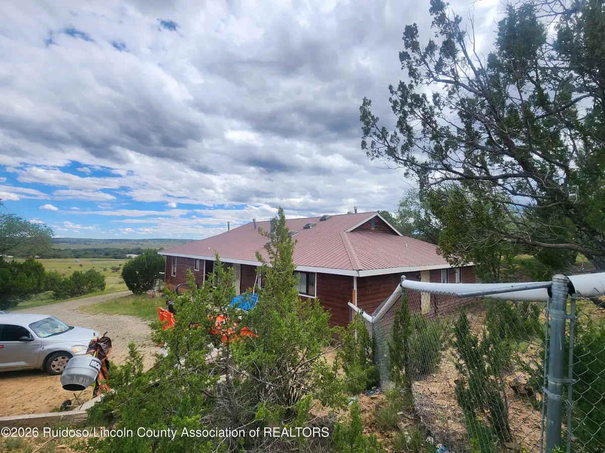 120 Lookout Peak Road, Capitan, NM 88316 - #1