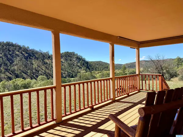 1100 Highway 35, Lake Roberts, NM 88049