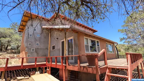 3 Kneeling Nun Road, Hanover, NM 88041