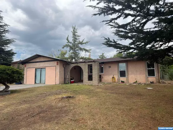 2404 Swarthmore, Silver City, NM 88061