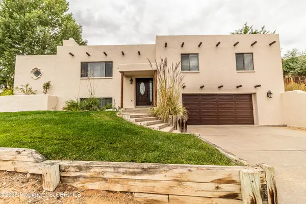 3903 N Crescent Avenue, Farmington, NM 87401