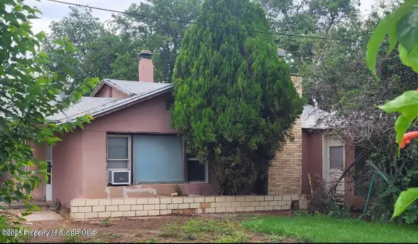 711/713 Hydro Plant Road, Farmington, NM 87401