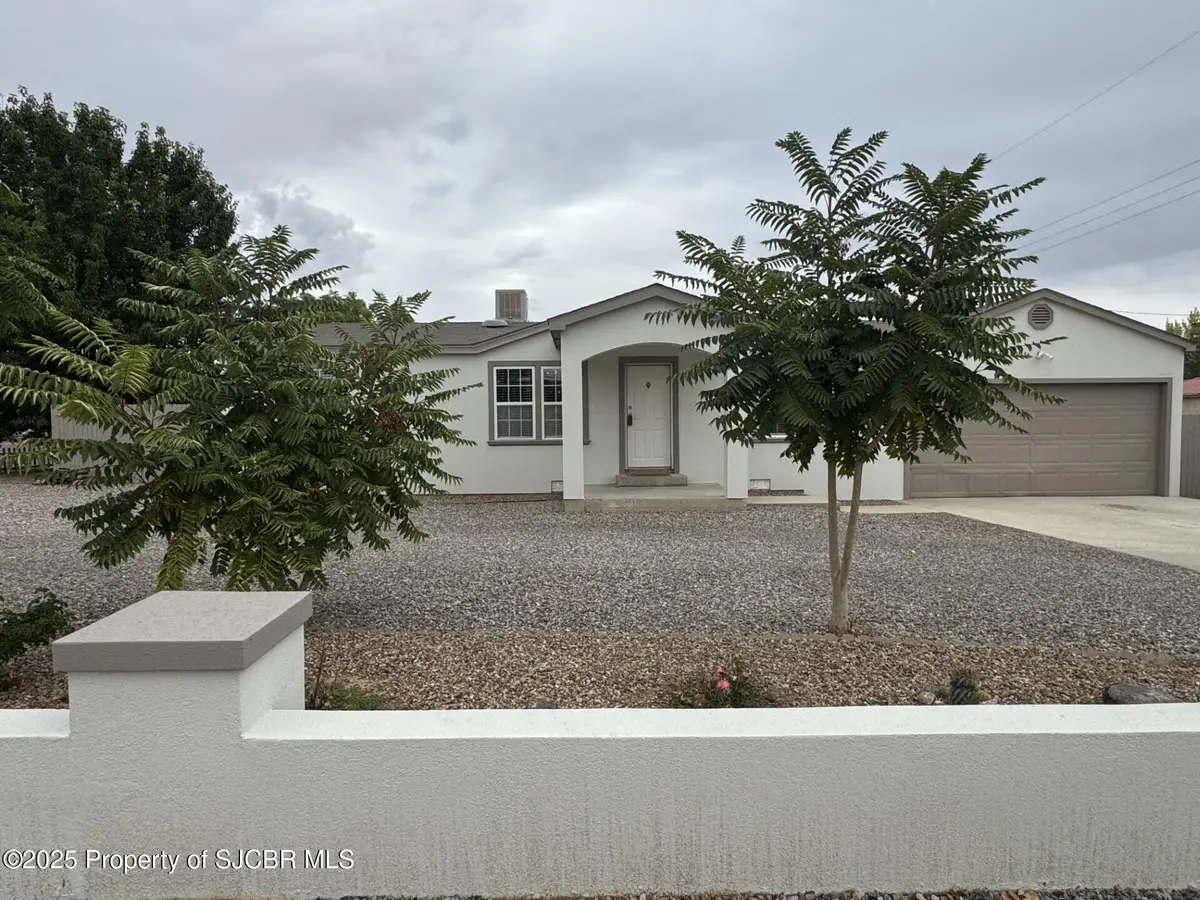 2901 E 19th Street, Farmington, NM 87402 - Image #1