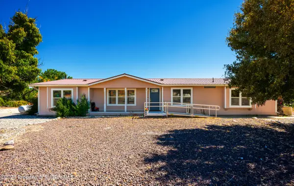 19 Road 1800, Farmington, NM 87401
