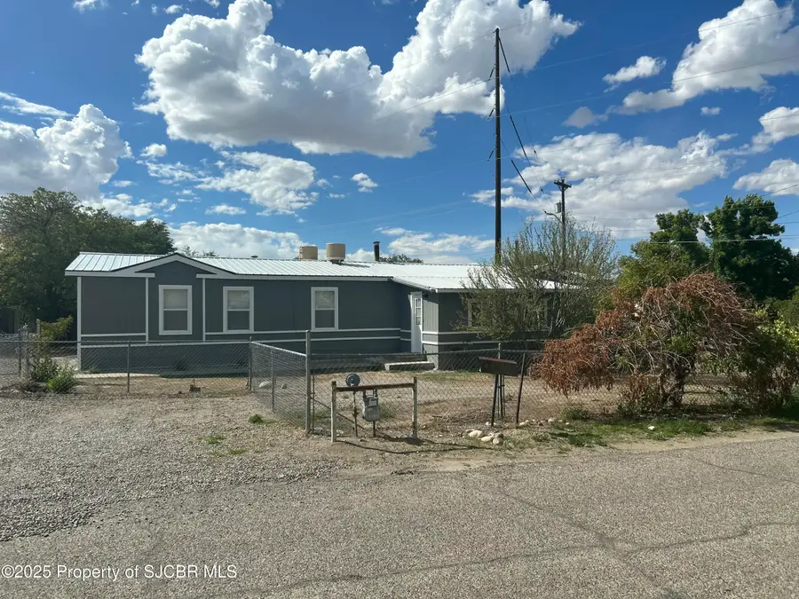 601 S Mesa Verde Avenue, Farmington, NM 87401 - Image #2