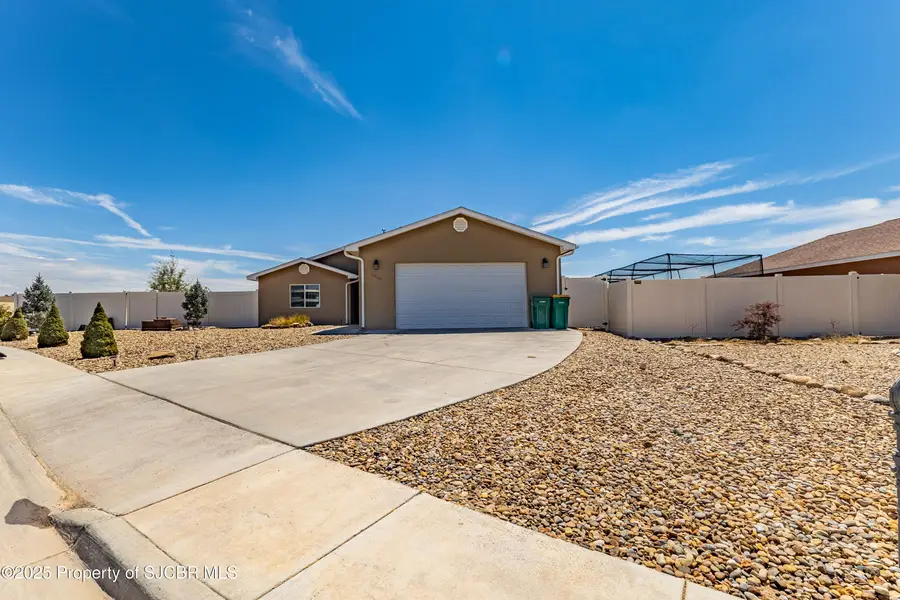 1320 Sparrowhawk Drive, Farmington, NM 87401 - Image #2