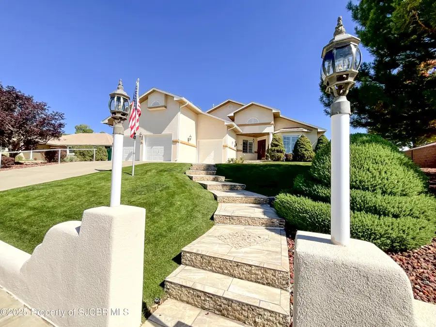 5512 Bogie Avenue, Farmington, NM 87402 - Image #2