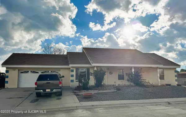 806 Spotted Wolf Avenue, Aztec, NM 87410