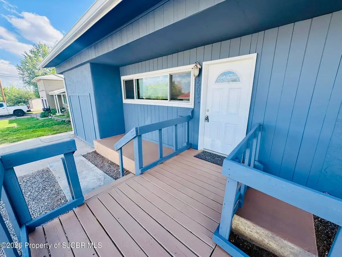 1503 N Carlton Avenue, Farmington, NM 87401 - Image #1