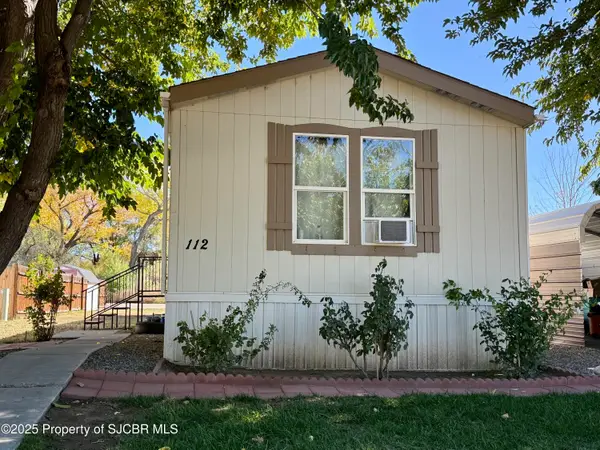 112 Meadowview Drive, Farmington, NM 87401