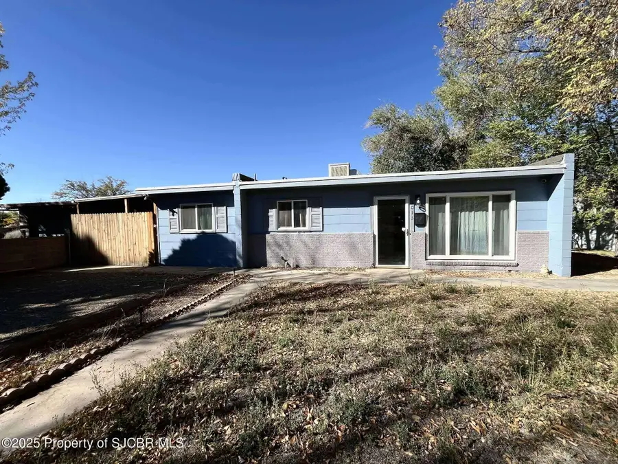 1013 N Orchard Drive, Farmington, NM 87401 - Image #2