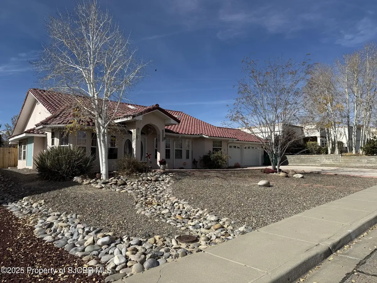 4727 Calle Mio Avenue, Farmington, NM 87401 - Image #1