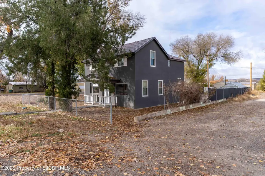 217 S Park Avenue, Aztec, NM 87410 - Image #2