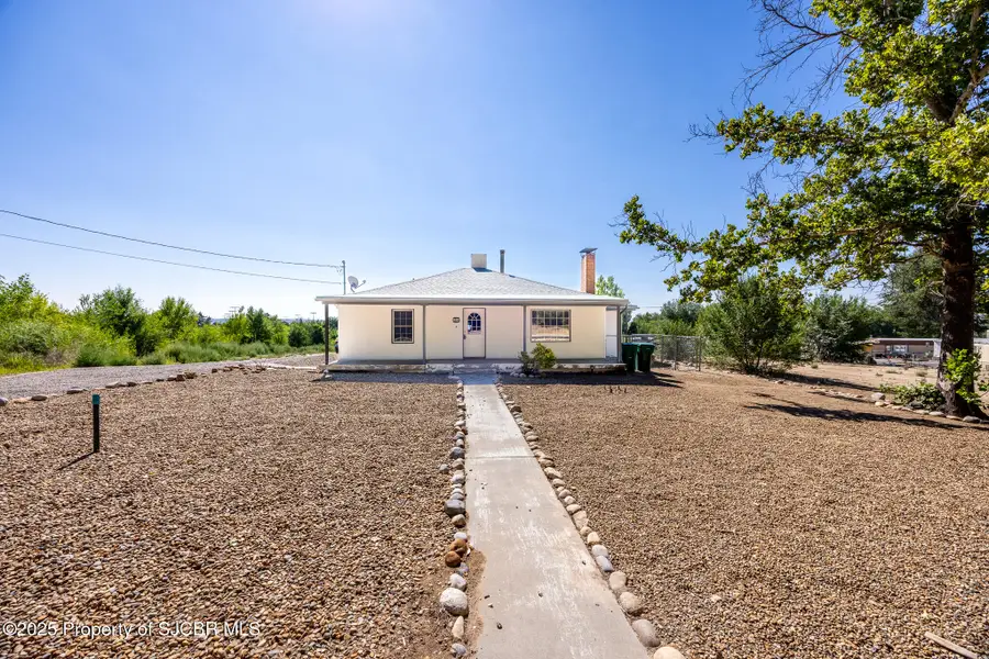 812 N Vine Avenue, Farmington, NM 87401 - Image #2