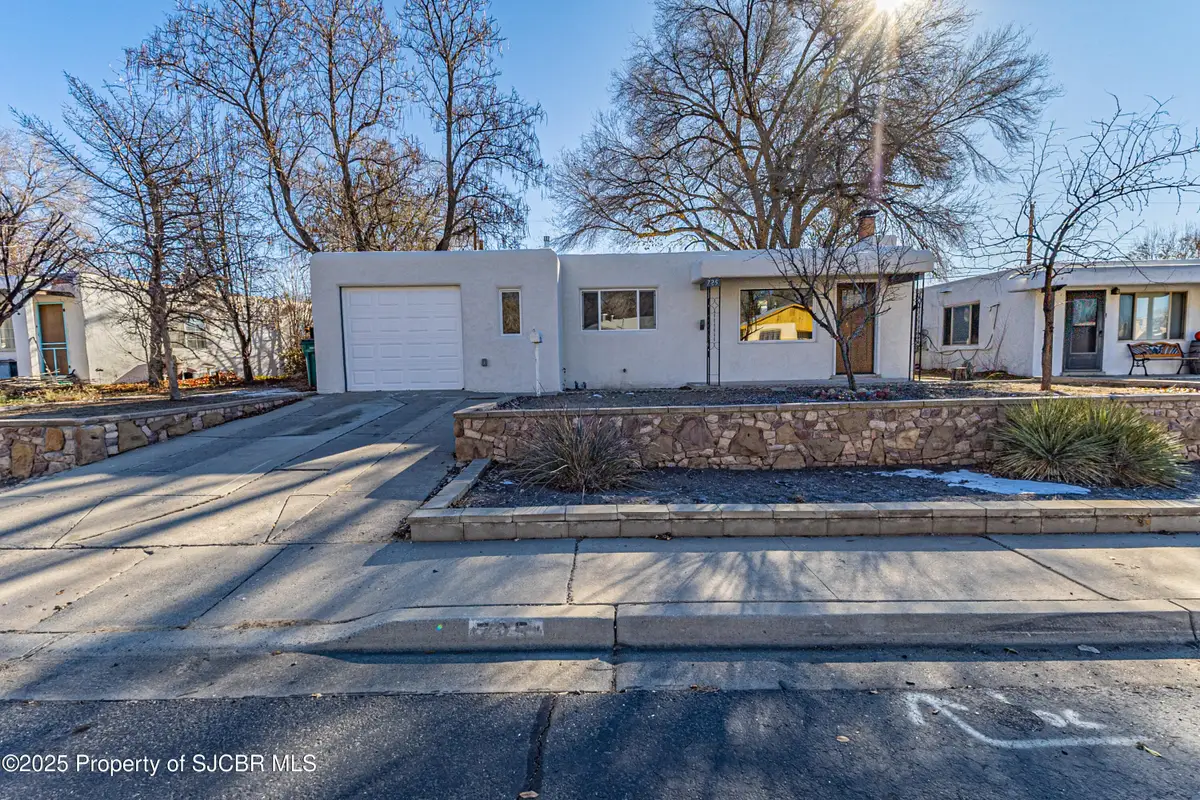 725 El Paso Drive, Farmington, NM 87401 - Image #1