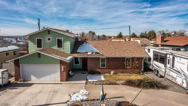 1909 Brenwood Drive, Farmington, NM 87401