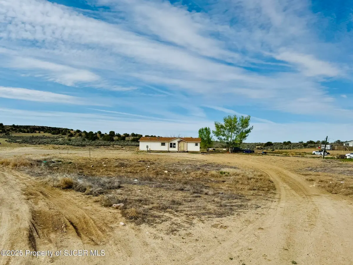 118 Road 3566, Flora Vista, NM 87415 - Image #1