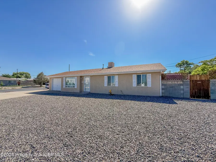 200 W 24th Street, Farmington, NM 87401 - #2