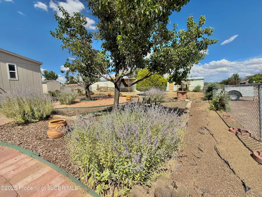 912 W Maple Avenue, Bloomfield, NM 87413 - Image #3