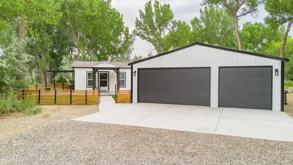 8 Road 36490, Aztec, NM 87410