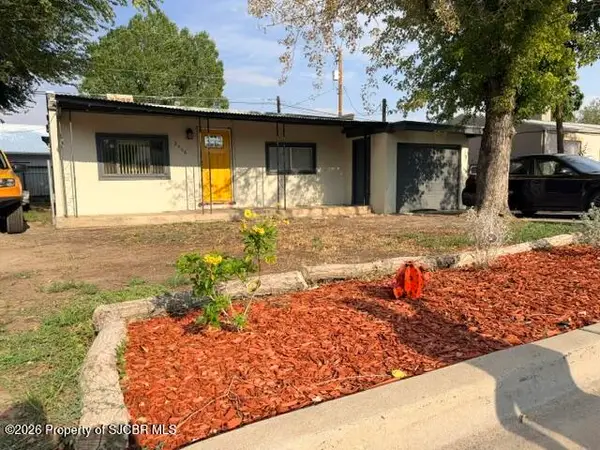 2406 Mabel, Farmington, NM 87402