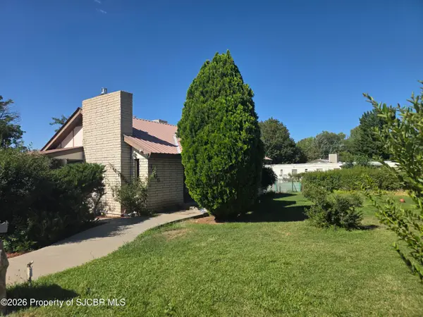 1505 E Blanco, Bloomfield, NM 87413