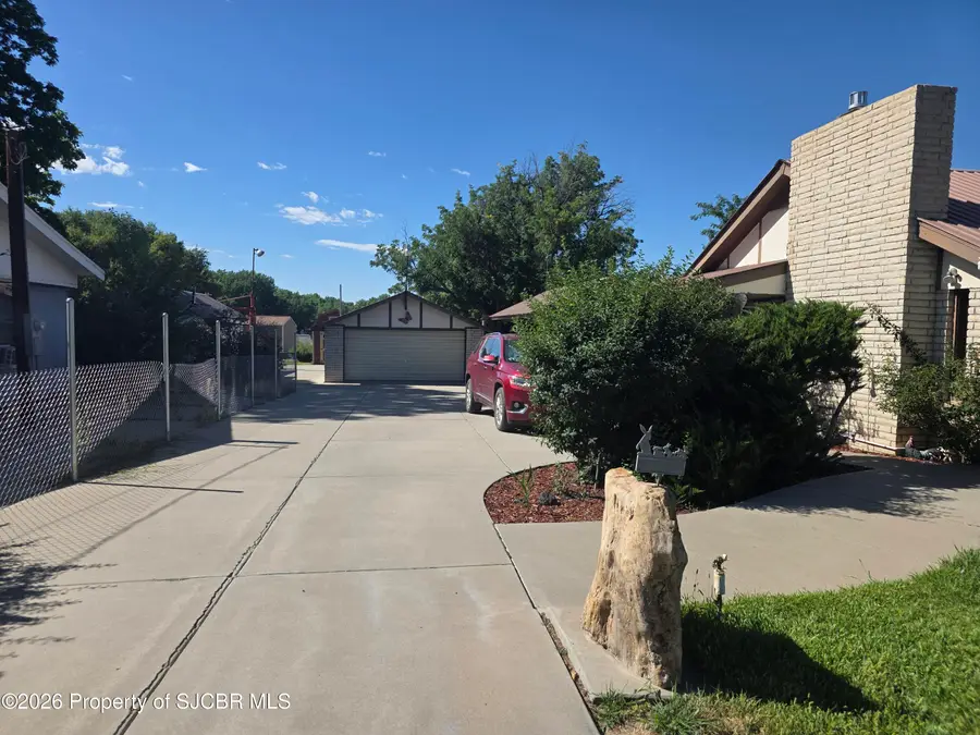 1505 E Blanco, Bloomfield, NM 87413 - #2
