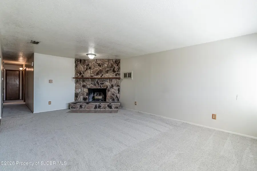 3505 San Medina Avenue, Farmington, NM 87401 - Image #3