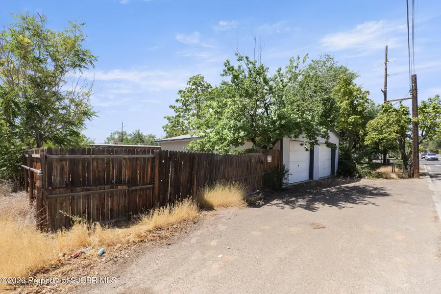 1414 N Sullivan, Farmington, NM 87401 - #2