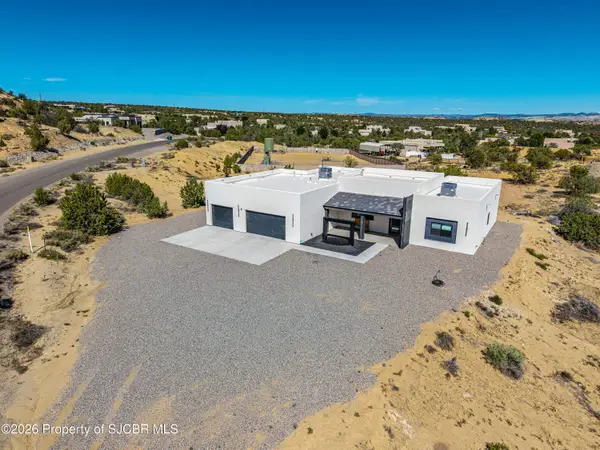 6425 High Point, Farmington, NM 87402