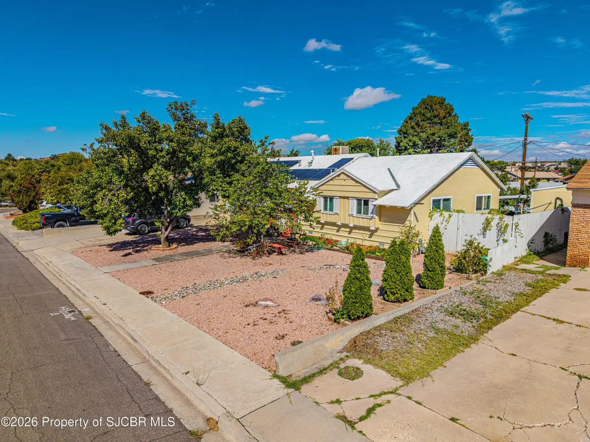 4020 Cedar, Farmington, NM 87402 - #1
