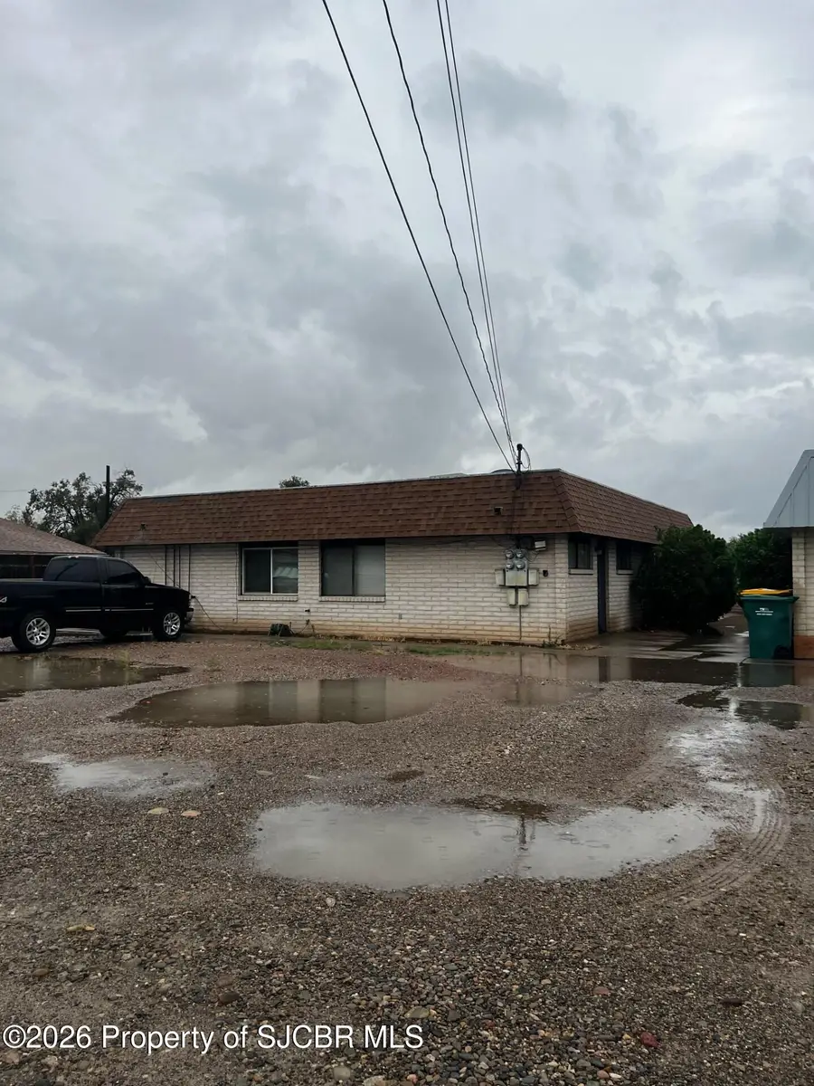 216 N Court, Farmington, NM 87401 - #3