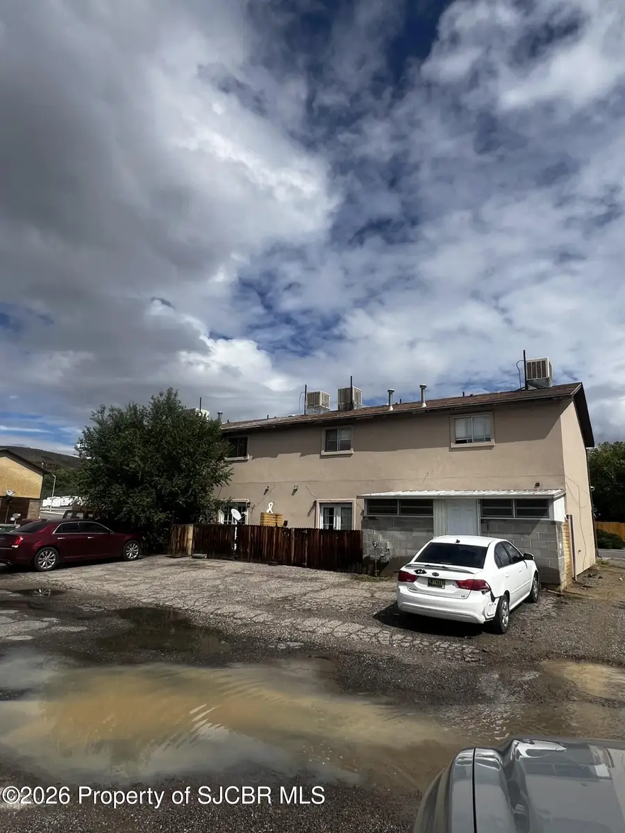 2901 Parque De Oeste, Farmington, NM 87401 - #2