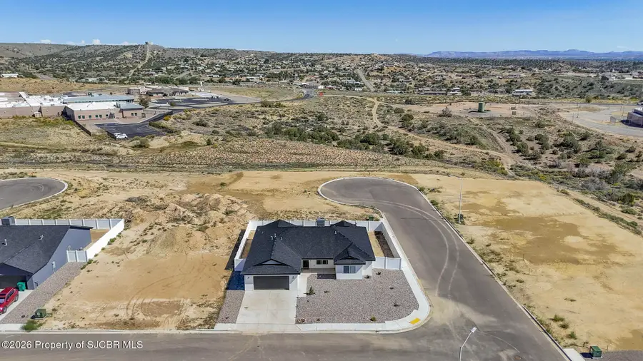 804 Lily, Farmington, NM 87401 - #2