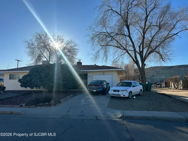 1801 Camino Rio, Farmington, NM 87401