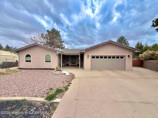 4303 N Dustin Avenue, Farmington, NM 87401