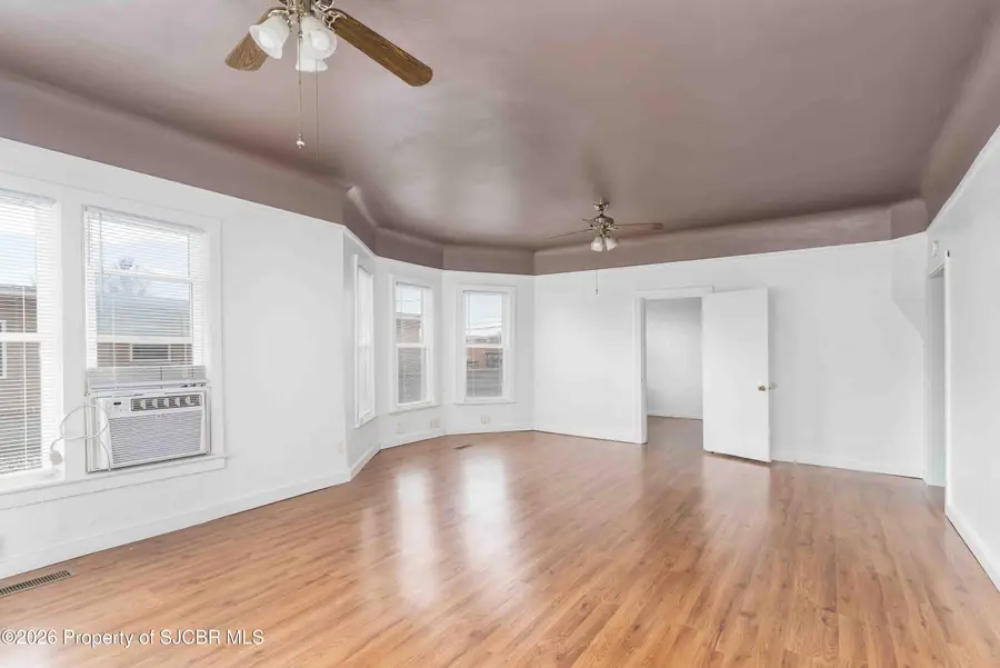 315 N Locke Avenue, Farmington, NM 87401 - #2