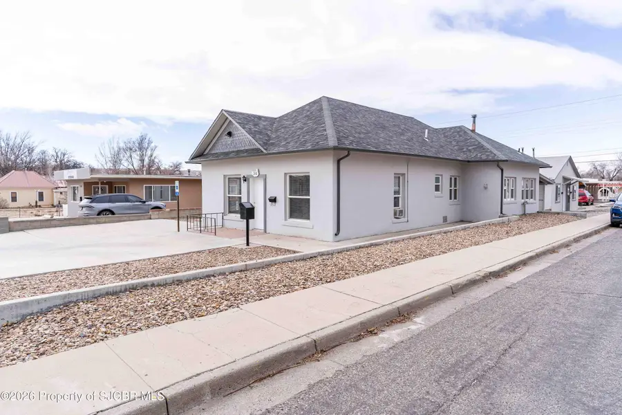 315 N Locke Avenue, Farmington, NM 87401 - #3