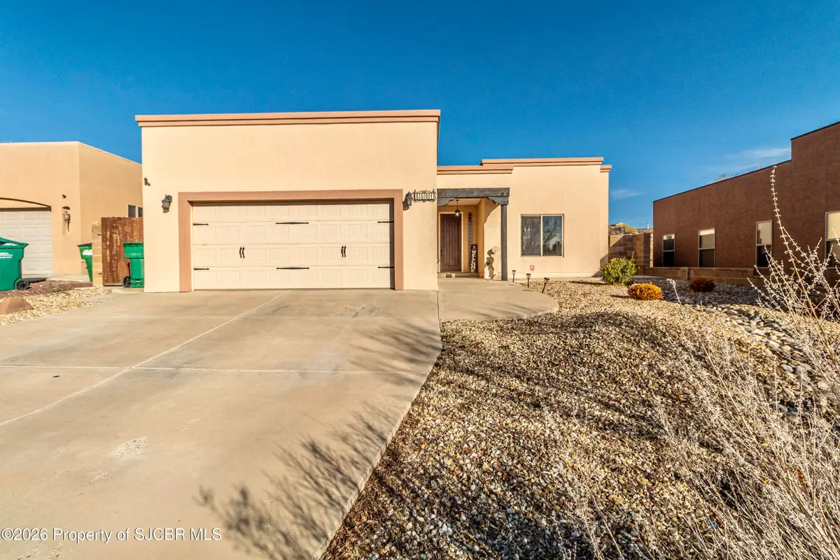 6004 Carl Street, Farmington, NM 87402 - #1