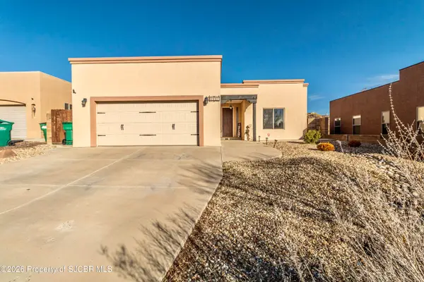 6004 Carl Street, Farmington, NM 87402