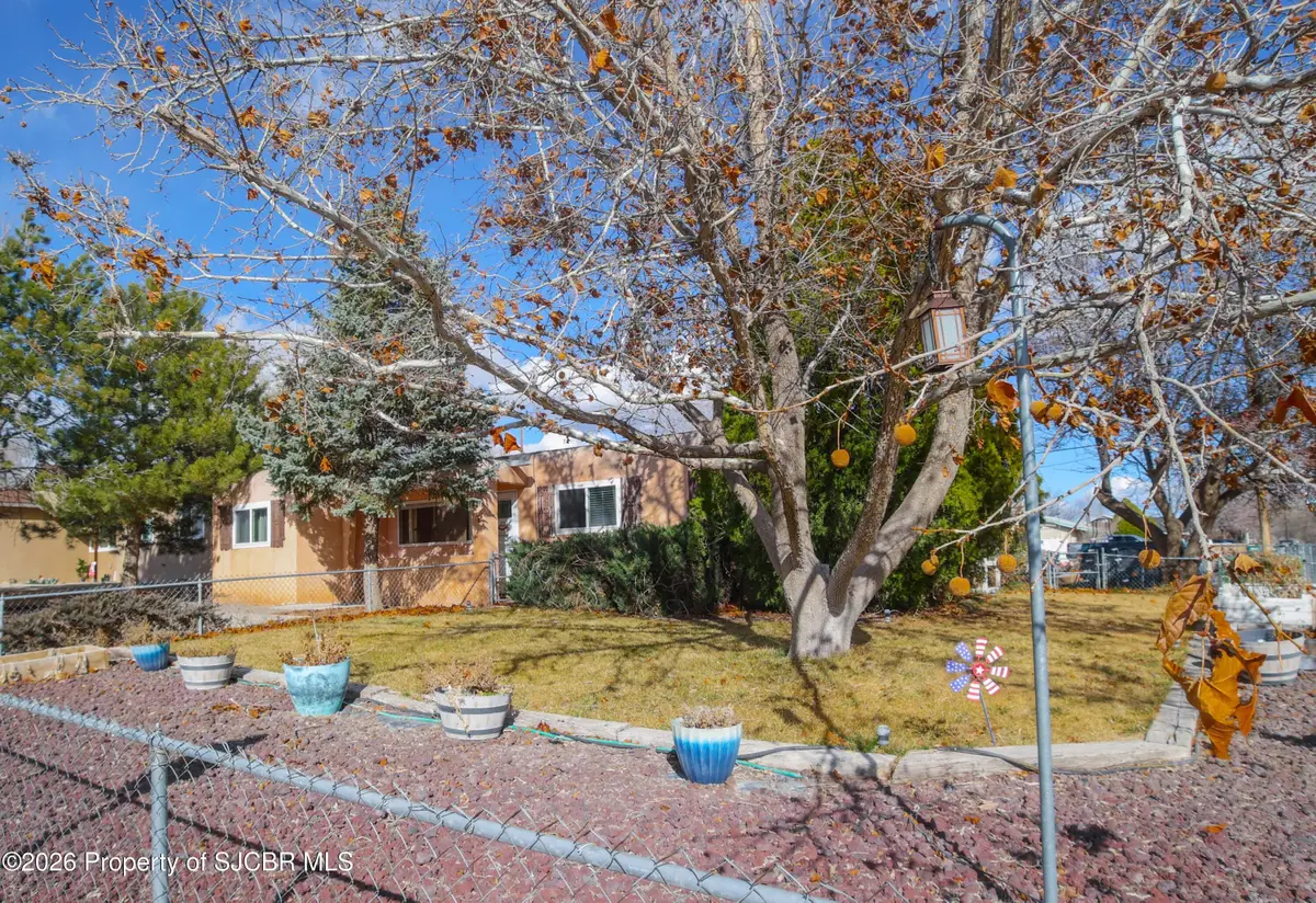 3704 Piedra Vista Drive, Farmington, NM 87402 - #1