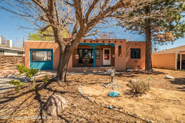 1240 N Chaco Avenue, Farmington, NM 87401