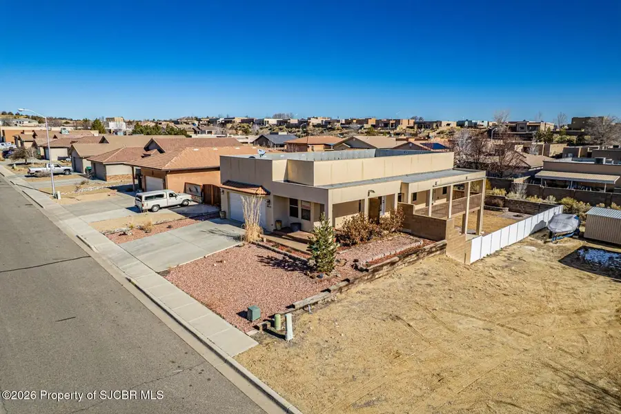 6010 Arroyo Drive, Farmington, NM 87402 - #3