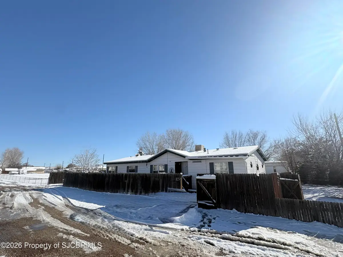 1118 Fairgrounds Road, Farmington, NM 87401 - Image #1