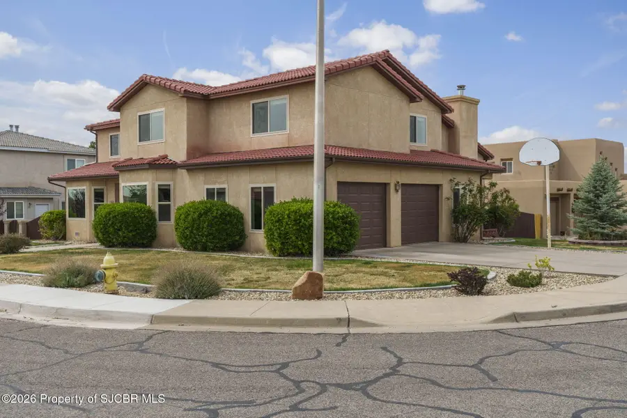 4440 Bella Vista Circle, Farmington, NM 87401 - #3