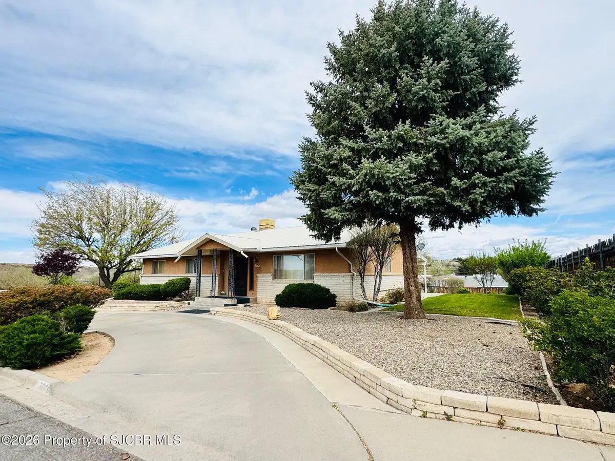 304 W Nambe Street, Farmington, NM 87401 - #1