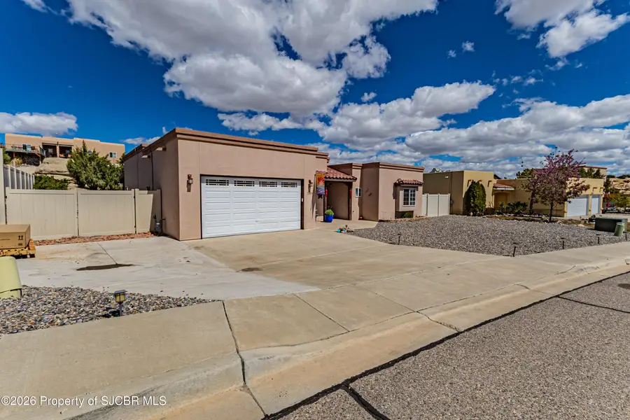 3904 La Joya Drive, Farmington, NM 87402 - #2