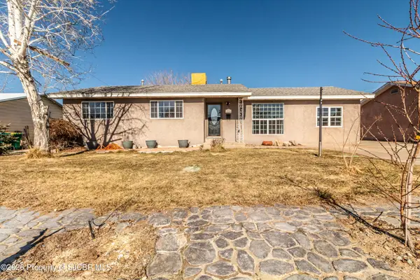 1616 Camina Placer, Farmington, NM 87401
