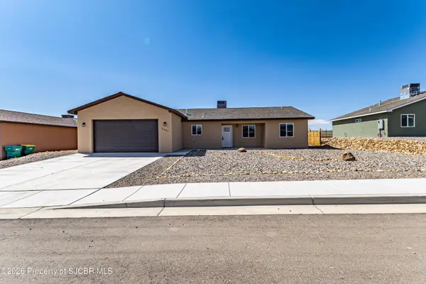 2031 Raptor Street, Farmington, NM 87401